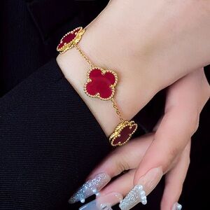 Elegant  18k Gold Plated Bracelet Stainless Steel